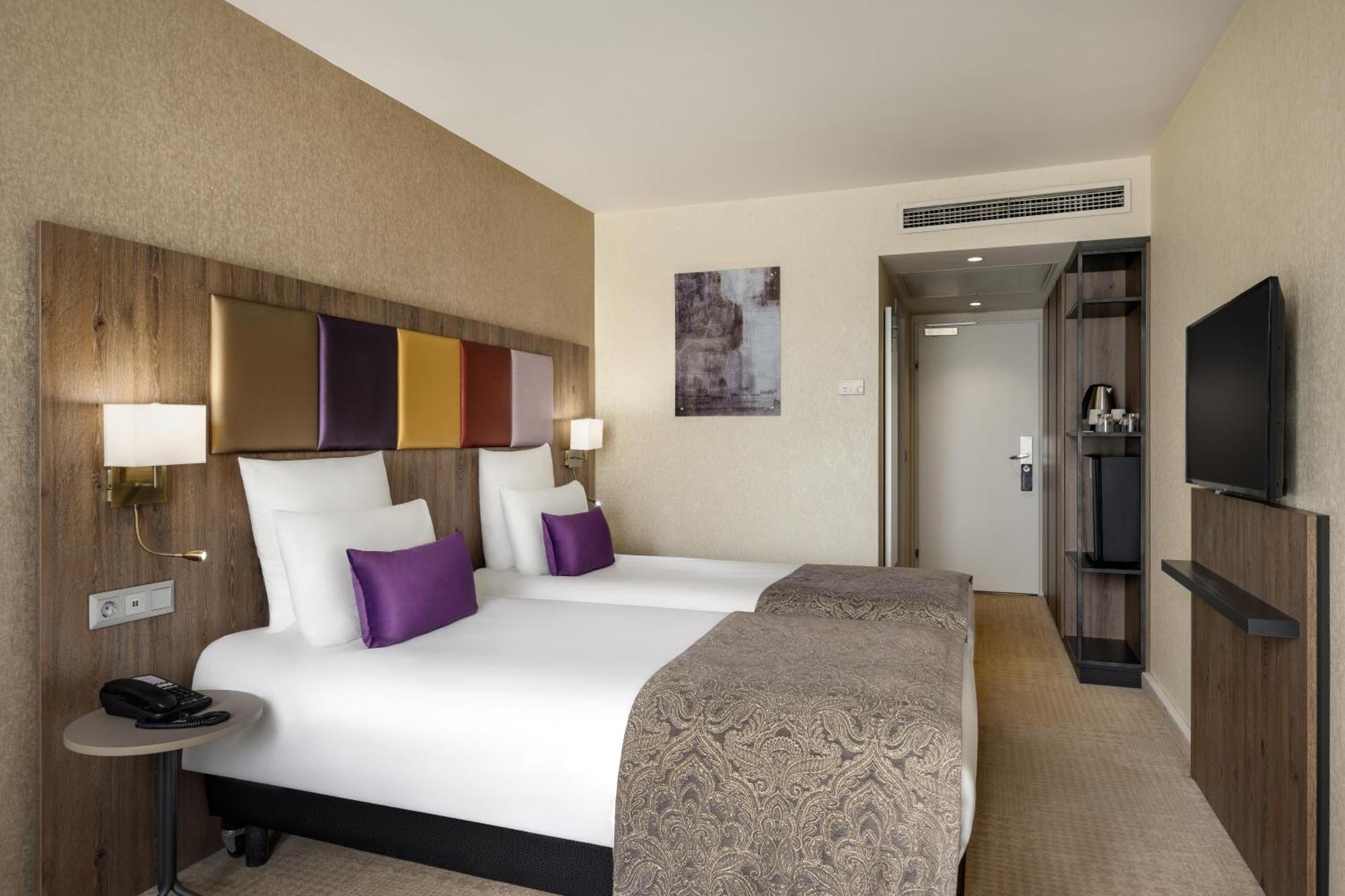 Mercure Budapest Korona Exterior photo