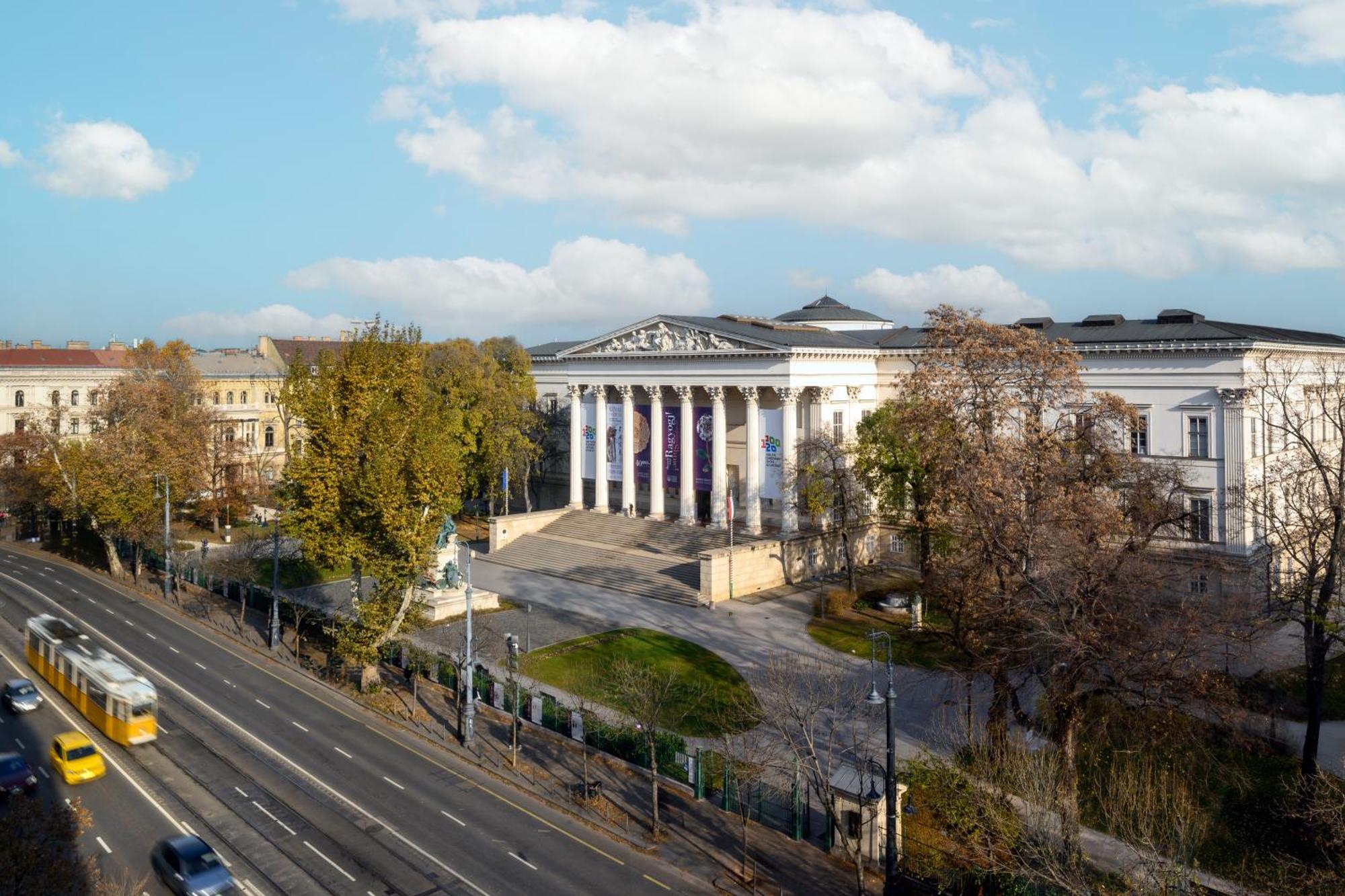 Mercure Budapest Korona Exterior photo